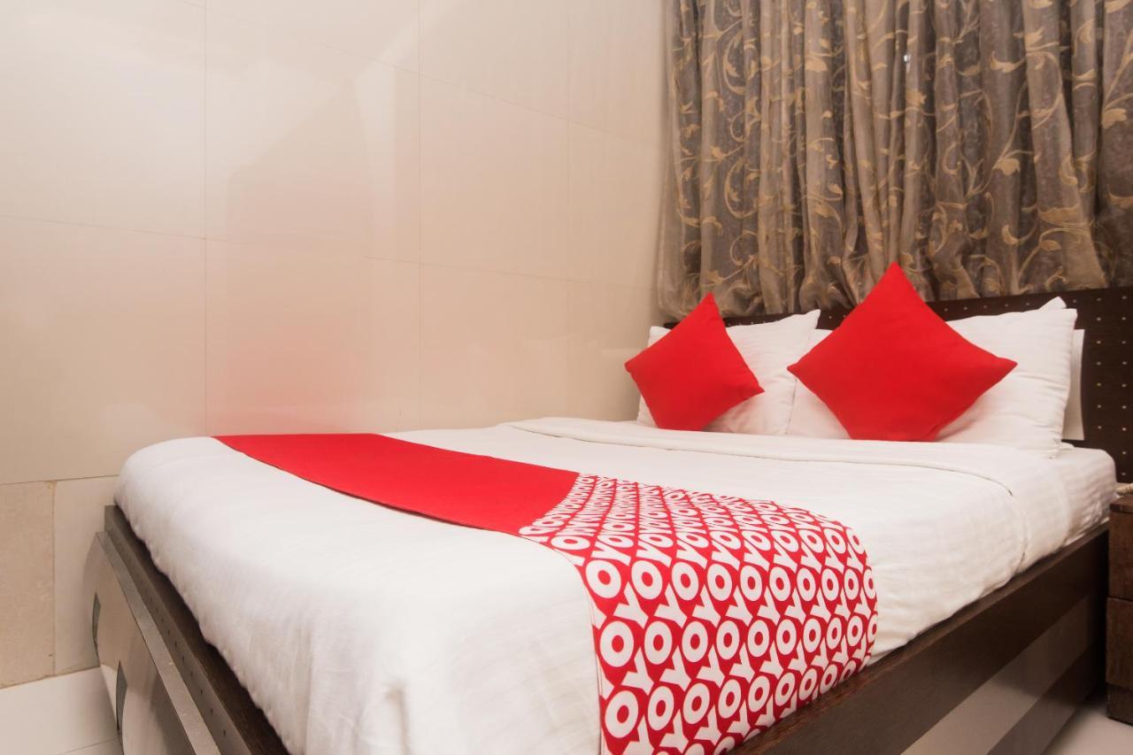מומביי Hotel Oliver, Colaba מראה חיצוני תמונה